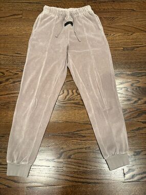 Essentials Terry Cloth Jogger Pants in Mauve XXS